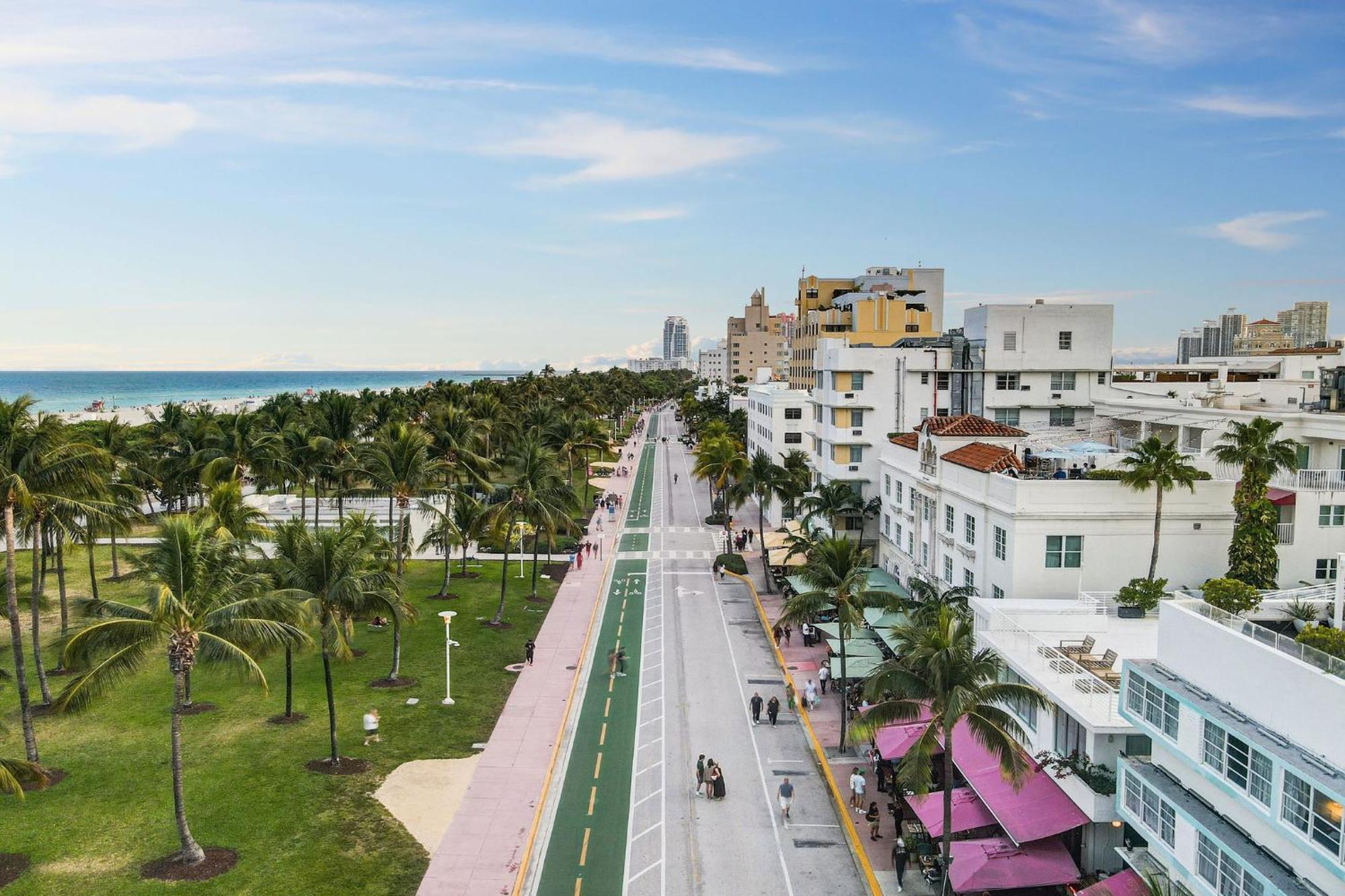 Ocean Drive Beach Fun, W/2 Queen Beds South Beach マイアミビーチ エクステリア 写真