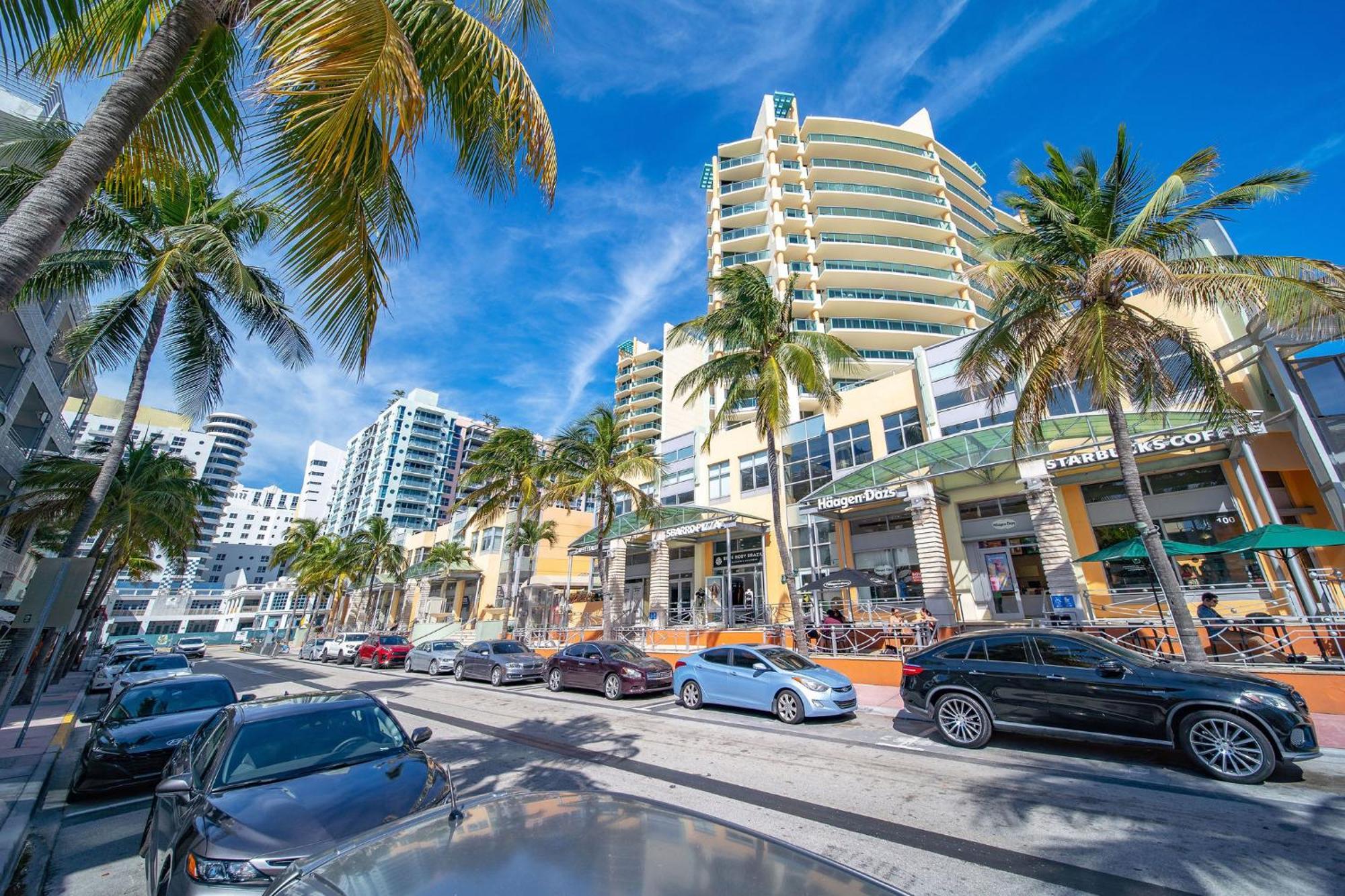 Ocean Drive Beach Fun, W/2 Queen Beds South Beach マイアミビーチ エクステリア 写真